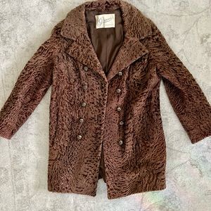 SHEARLING fur coat - size 4 Grace’s Nashville BROWN